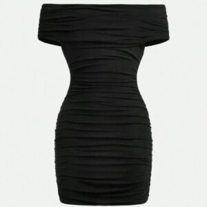 Robe Courte Froncée Épaules Dénudées